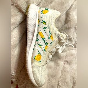 Womens Adidas Edge Lux sz 8